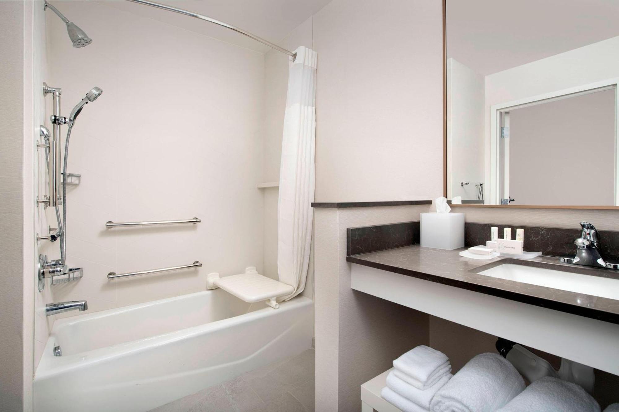 Fairfield Inn & Suites By Marriott Miami Airport West/Doral Room photo